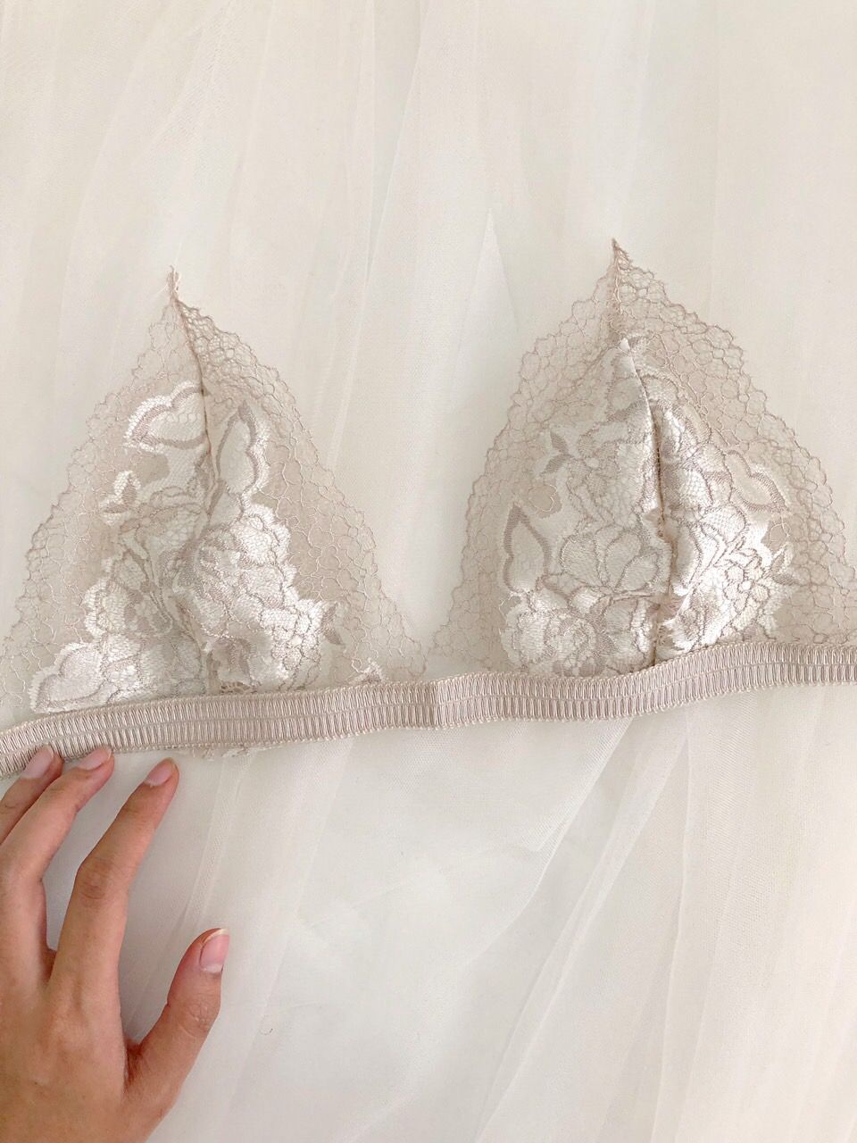 Áo Ren HOA VINTAGE dây mảnh
