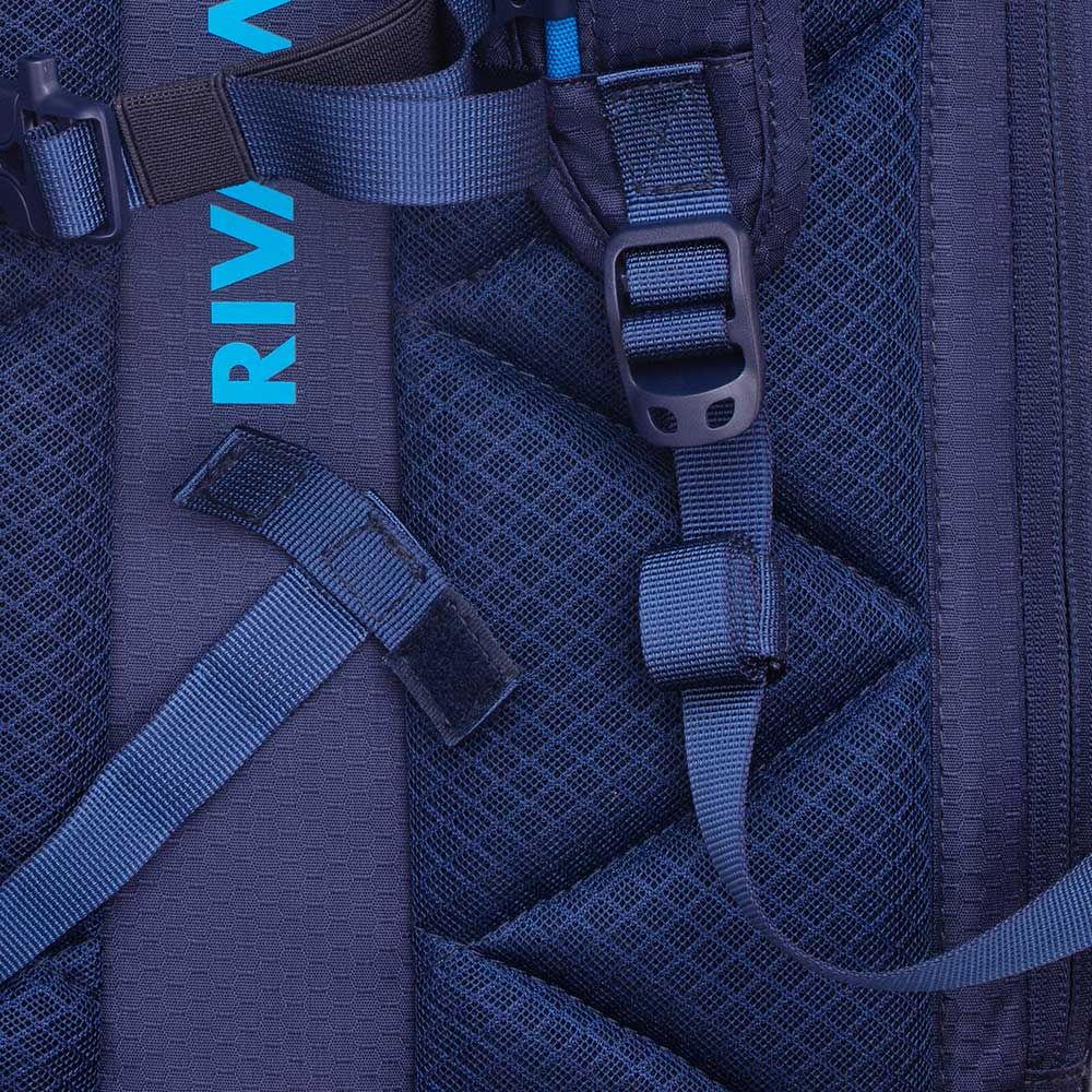 Balo 30L Rivacase 5361 kích thước laptop 17.3