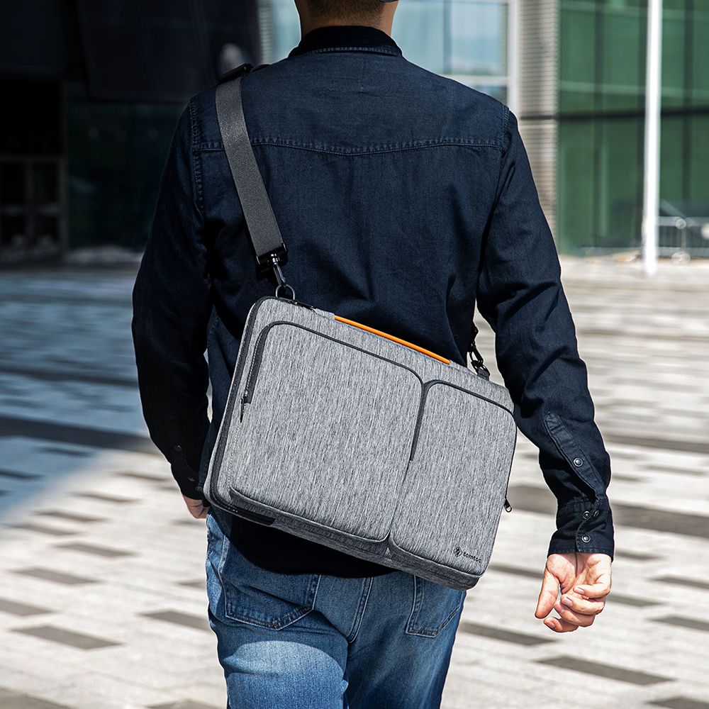  Túi Đeo Tomtoc (USA) 360* Shoulder Bags Macbook Pro 15″/Macbook 16″ Gray 