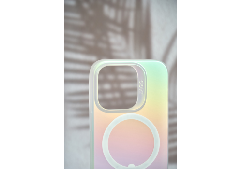 Ốp lưng bảo vệ ZAGG Matte Iridescent Snap hỗ trợ sạc Magsafe cho iPhone 14 Pro Max