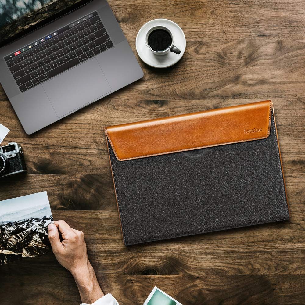 Túi Chống Sốc Tomtoc (USA) Premium Leather For Macbook Pro 15″ New Gray