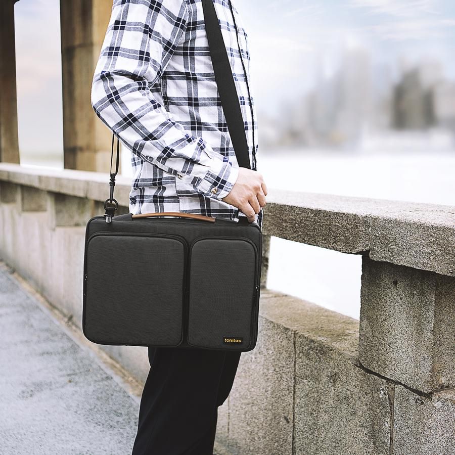Túi Đeo Tomtoc (USA) 360* Shoulder Bags Macbook 15″