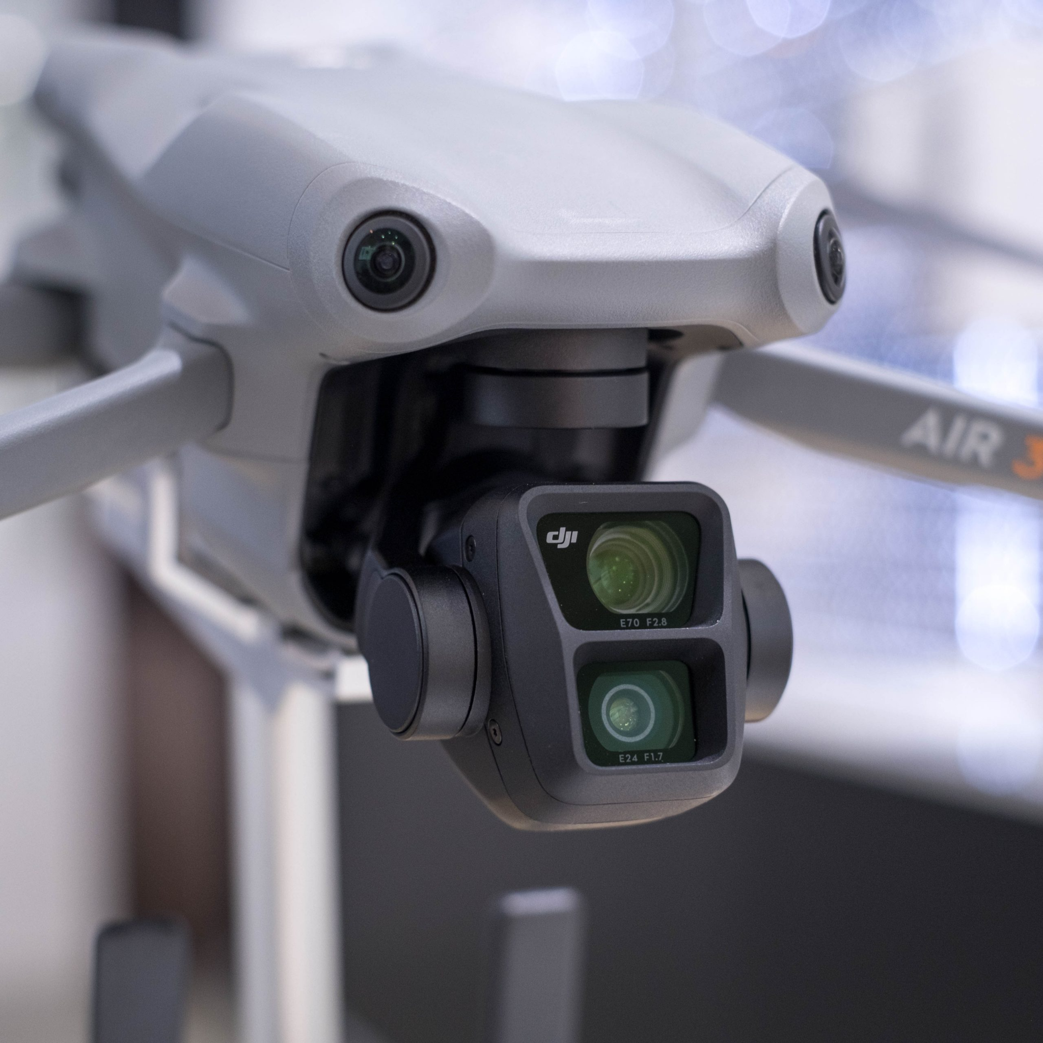 Flycam DJI AIR 3
