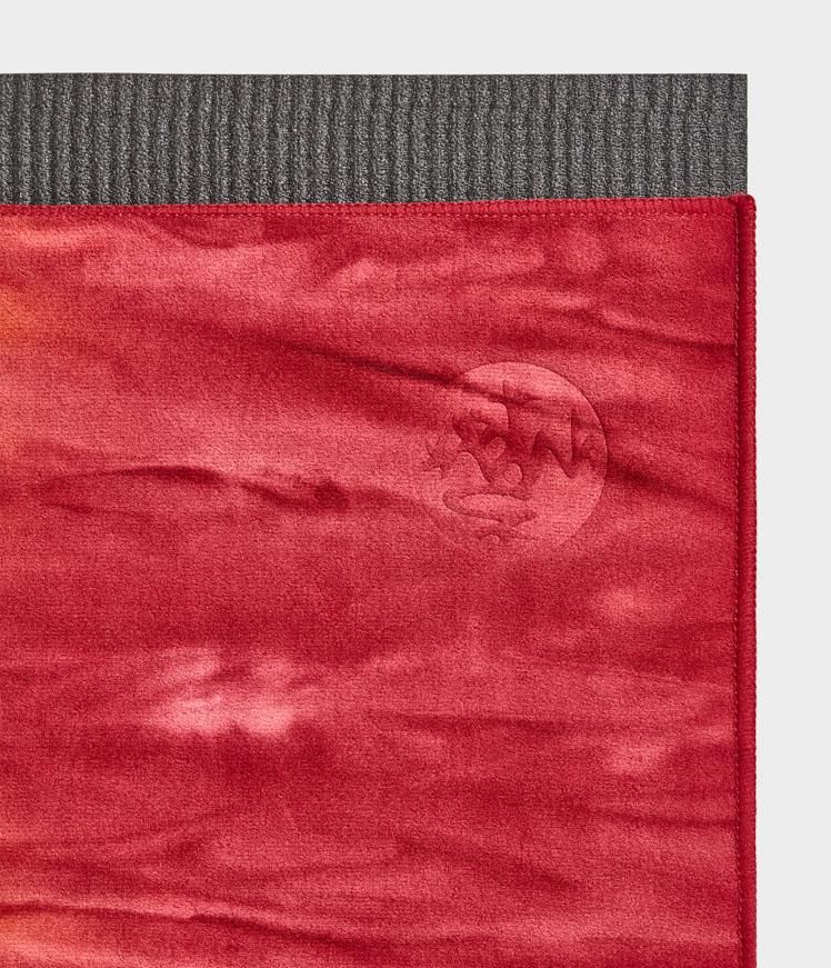 Khăn tập Yoga Manduka eQua Hand Towel - Magic