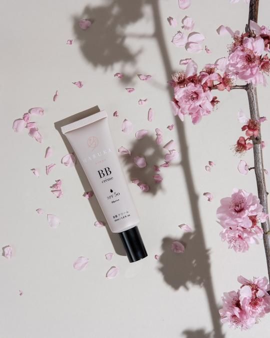 Kem nền 5in1 BB Cream Haruka + Quà tặng Mặt nạ Lululun ( 7 miếng )