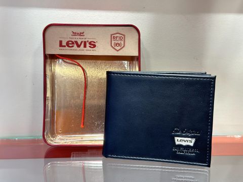 Ví Nam Đen Logo Bạc Levis - New - 31LP220105