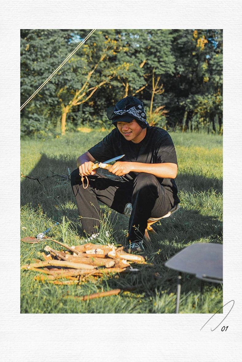 GHẾ GẤP GỖ TAM GIÁC VINTAGE NATUREHIKE NH20JJ008