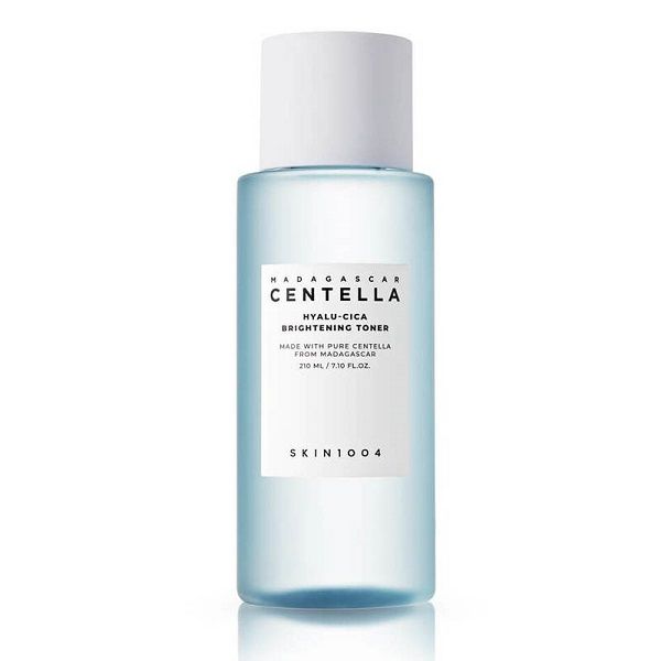 Nước Hoa Hồng Làm Dịu, Sáng Da Skin1004 Madagascar Centella Hyalu-Cica Brightening Toner 210ml