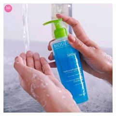 Gel Rửa Mặt Tạo Bọt Cho Da Hỗn Hợp & Da Dầu Bioderma Sebium Foaming Cleaning