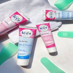 Kem Tẩy Lông Veet Silk & Fresh Dành Cho Da Nhạy Cảm Aloe Vera & Vitamin E