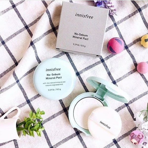 Phấn phủ nén kiềm dầu Innisfree No Sebum Mineral Pact 8.5g
