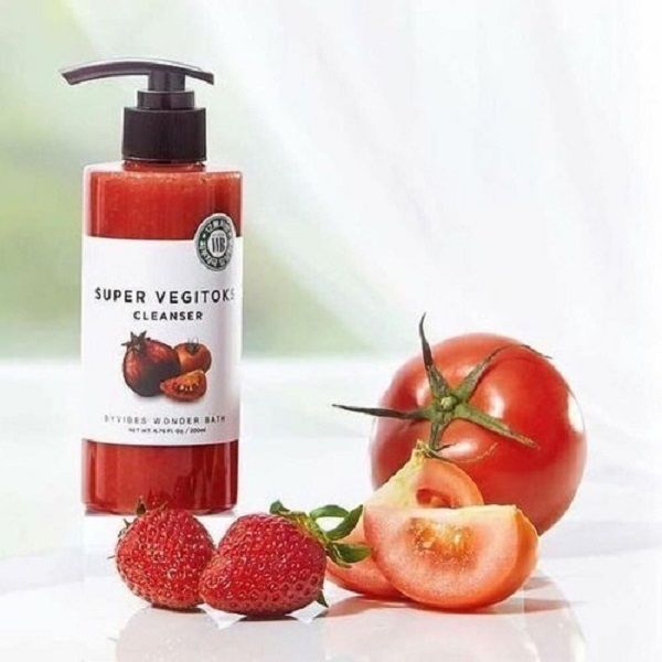 Sữa Rửa Mặt Rau Củ BYVIBES WONDER BATH Làm Sáng Da Super Vegitoks Cleanser Red 300ml