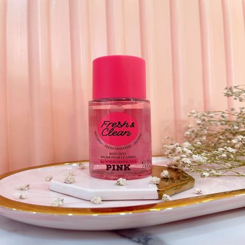 Xịt thơm Pink Body Mist Brume Pour Le Corps 75ml