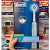 Bàn chải điện Oral-B Pro 1