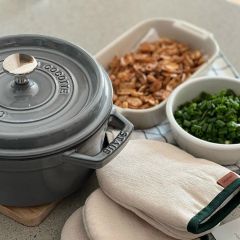 Nồi gang đúc Staub size 14cm