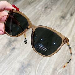 Kính thời trang Burberry BE4308