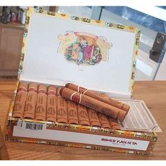 Xì gà ROMEO Y JULIETA CEDROS DE LUXE NO.3 hộp 25 điếu