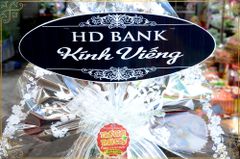 Giỏ trái cây đám tang HD Bank Kính Viếng - giỏ