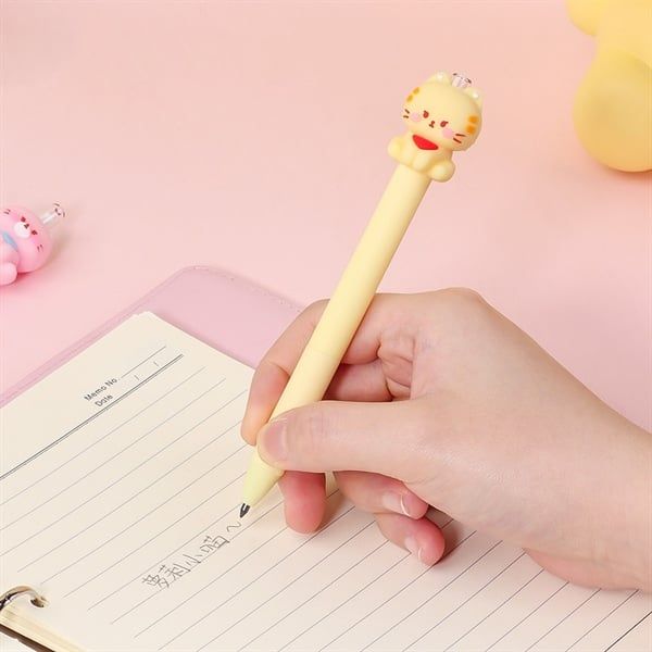 Bút chì bấm mèo Kuki
