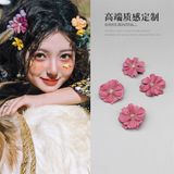 Kẹp tóc hoa mini cánh dài