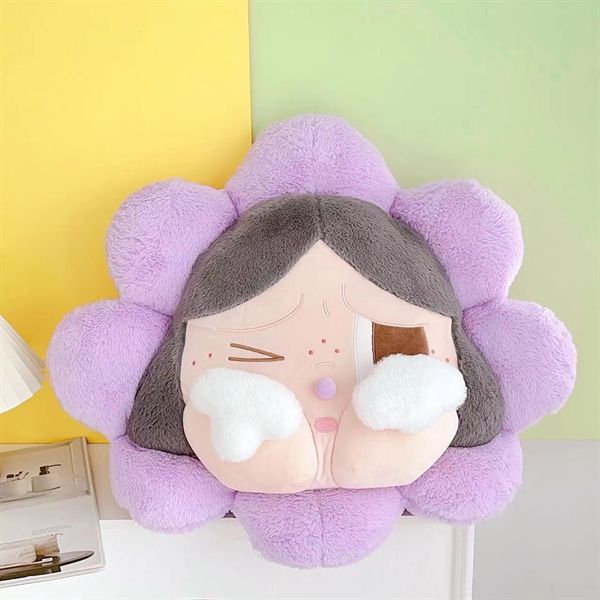 Gối hoa CryBaby (bản dupe) 48cm