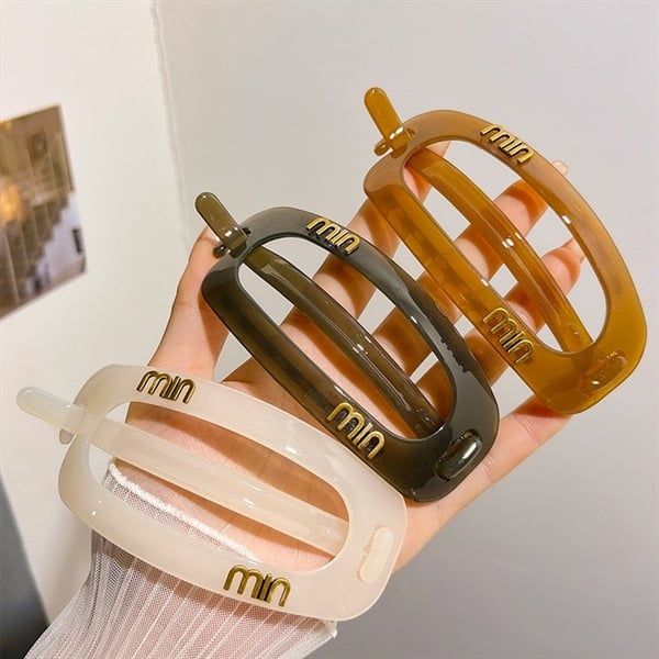 Kẹp mỏ vịt MiuMiu