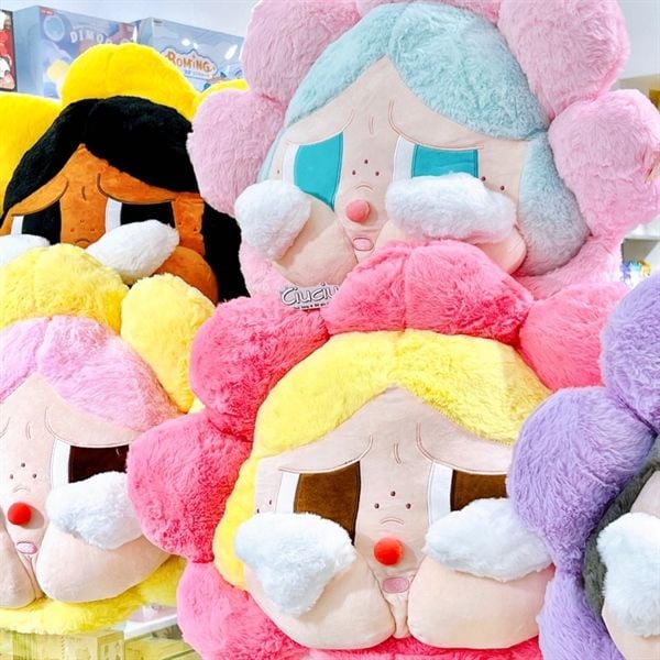 Gối hoa CryBaby (bản dupe) 48cm
