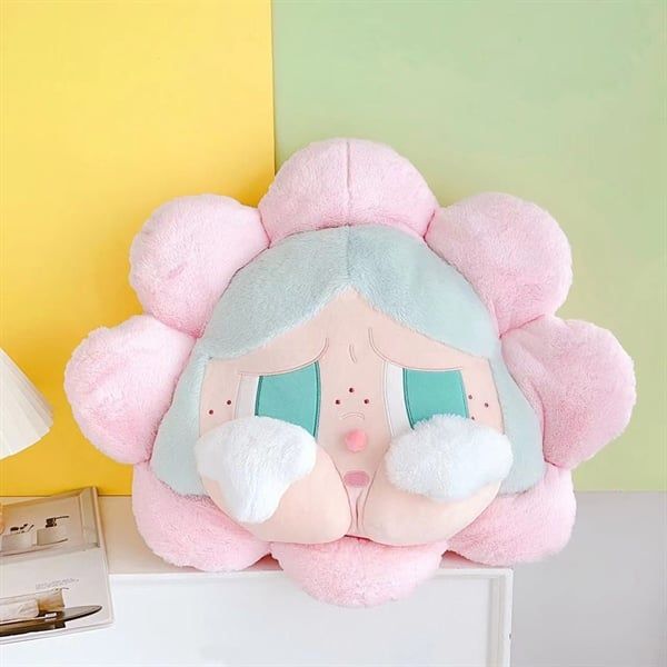 Gối hoa CryBaby (bản dupe) 48cm