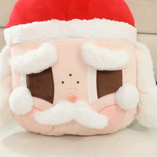 Gối Crybaby Giáng Sinh (bản dupe) 50cm