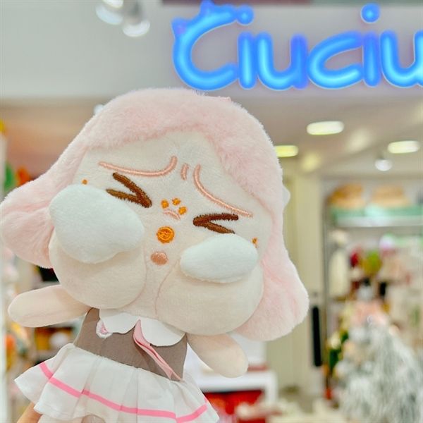 Móc khoá bông CryBaby Sunset dupe