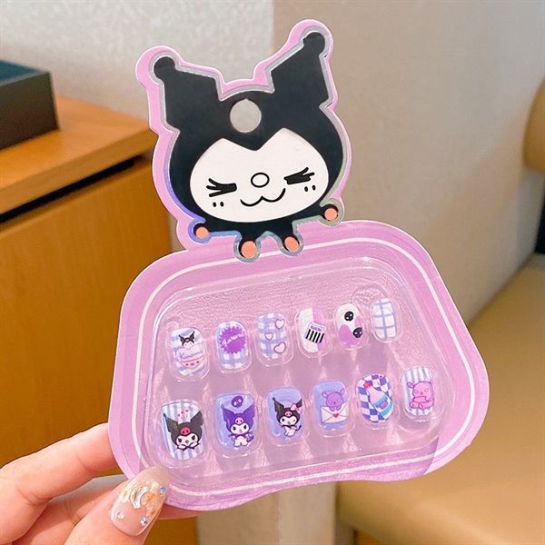 Set móng tay dán Sanrio cho bé
