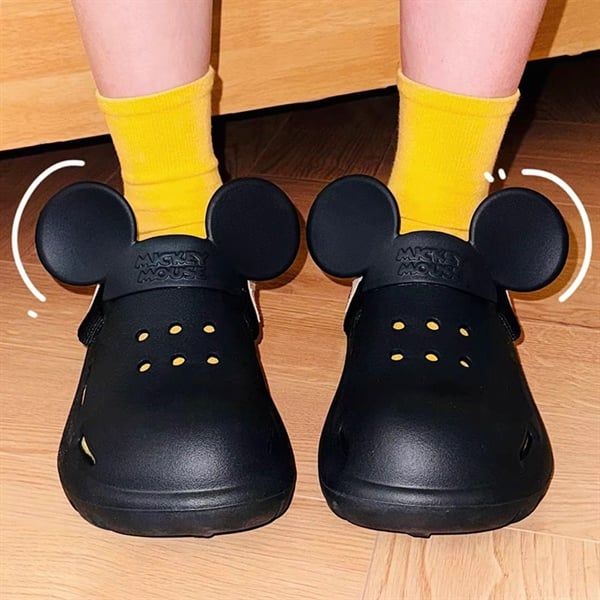 Dép cross Mickey
