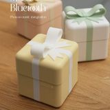 Loa bluetooth hộp quà cún