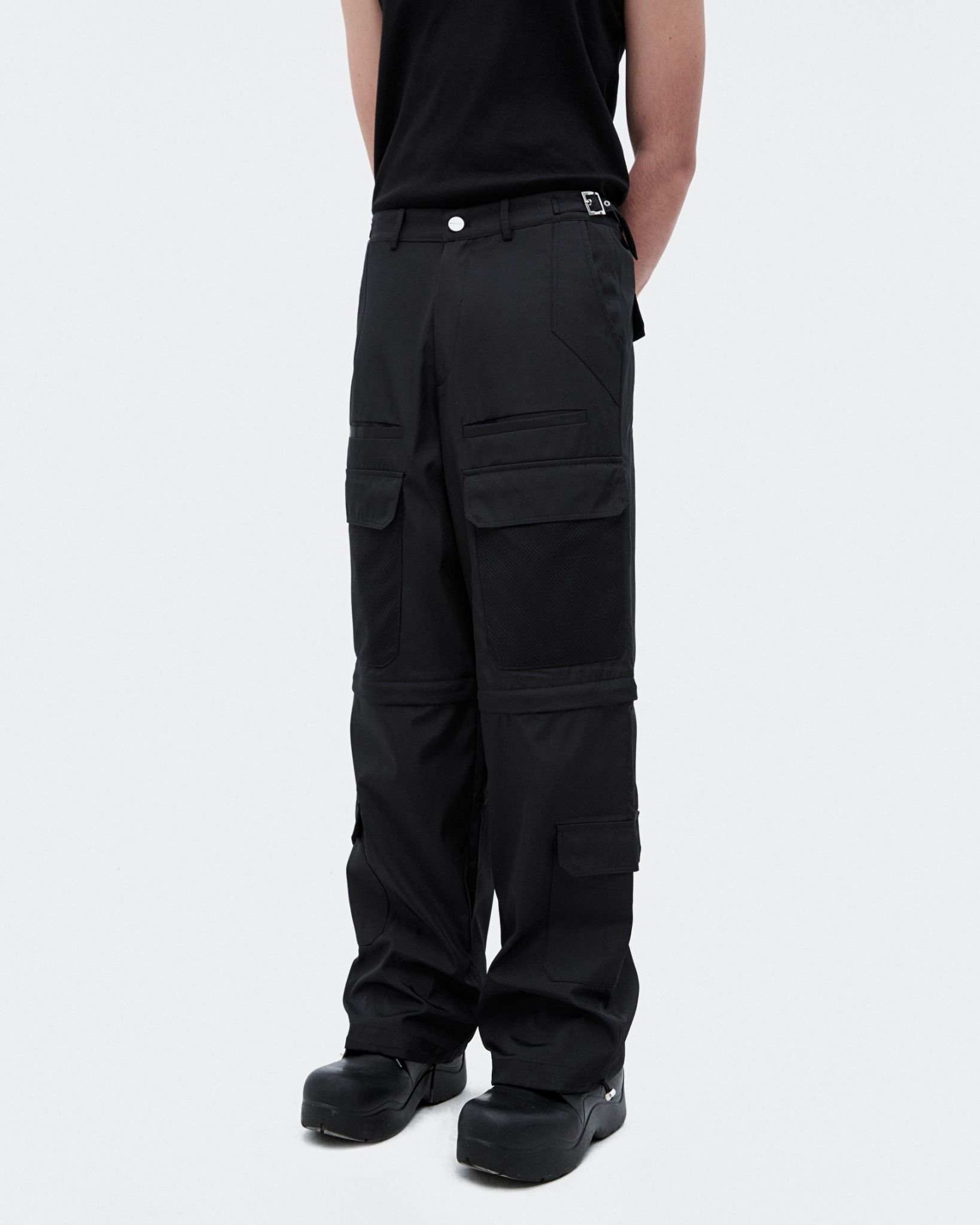  MAVERIK® TECHNICAL NYLON CARGO PANTS ( BLACK ) 