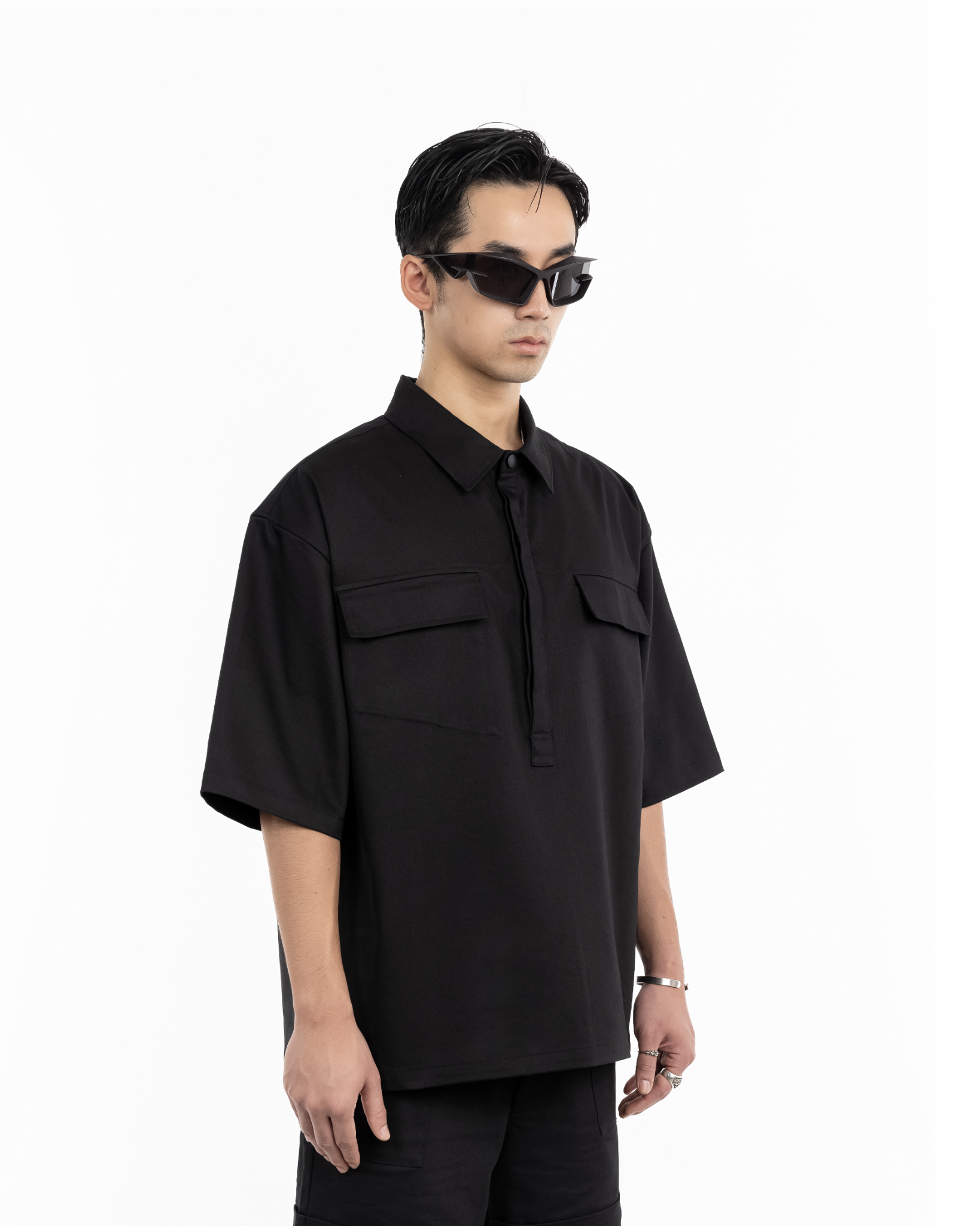 OVERSIZED SHORT SLEEVES SHIRT