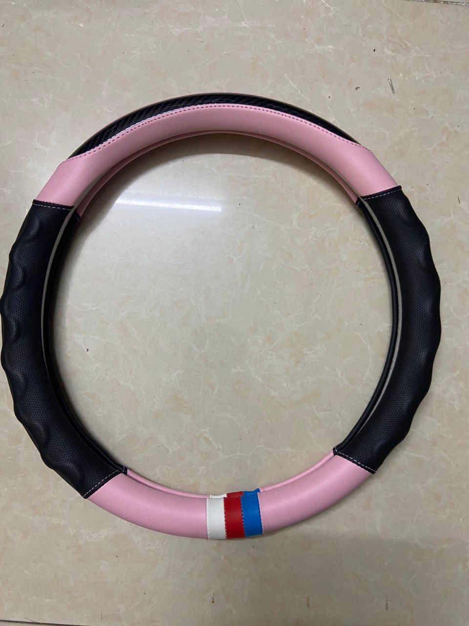 BỌC VÔ LĂNG CỜ PHÁP CAO CẤP PHÙ HỢP VỚI CÁC DÒNG XE 4-7 CHỖ, ÔM KHÍT, CHỐNG TRƠN TRƯỢT