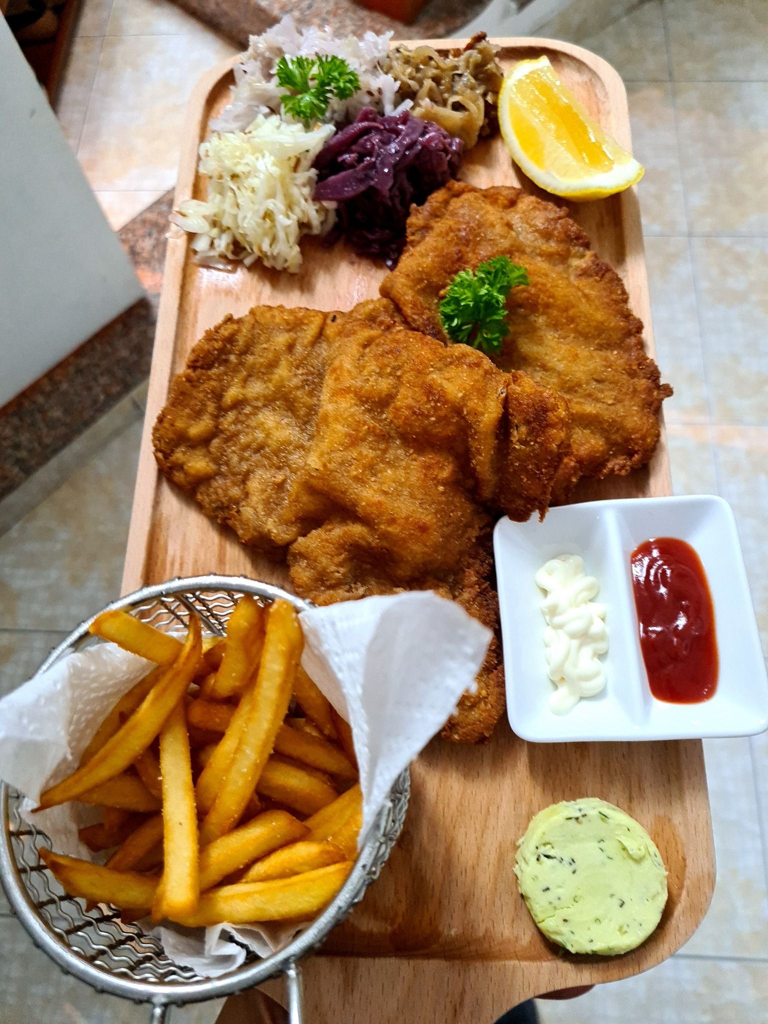Single - Veal Wiener Schnitzel - Thịt bê chiên kiểu Áo (phần 1 lát)