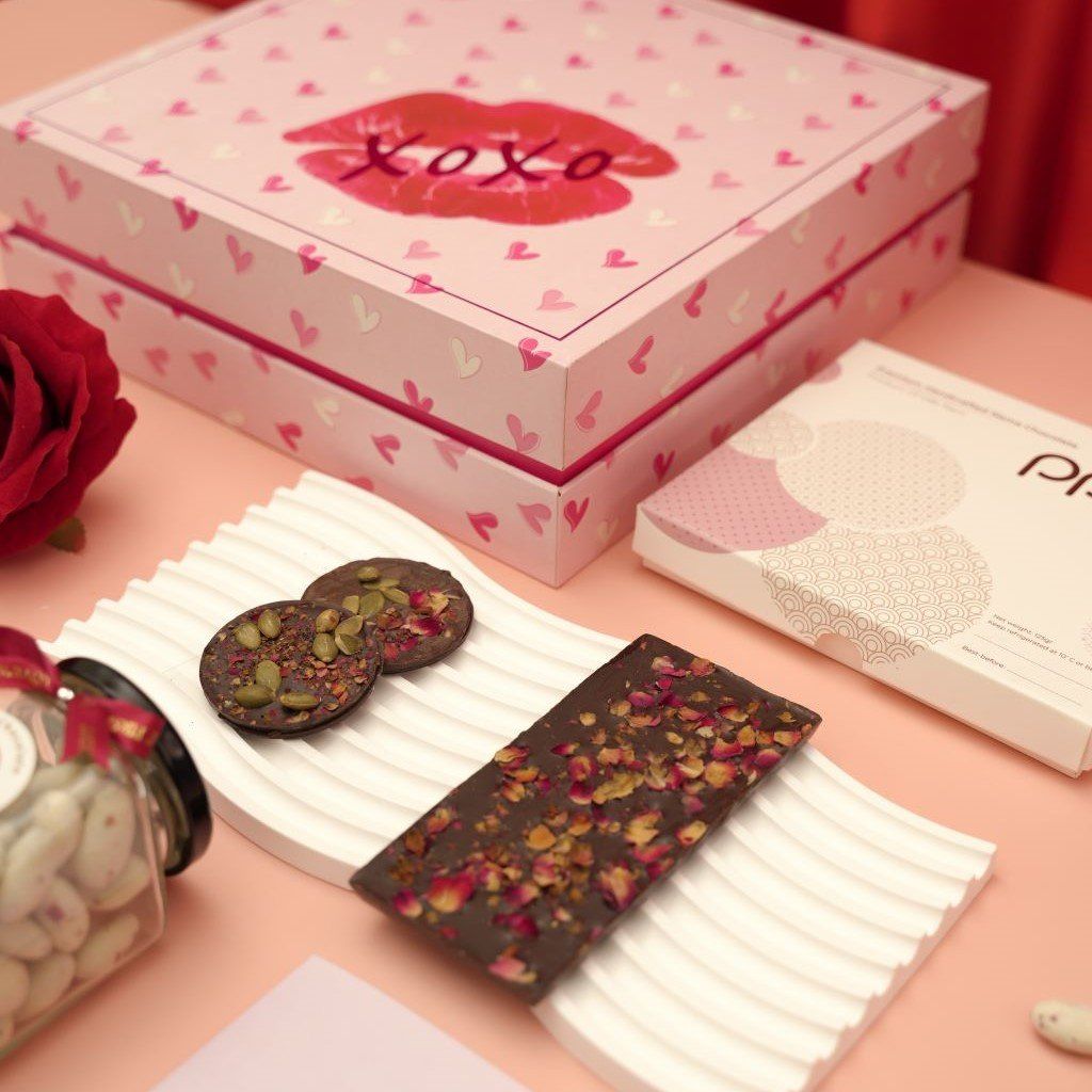 A Kiss - Set Quà Tặng Valentine Cao Cấp by PPG CHOCOLATE