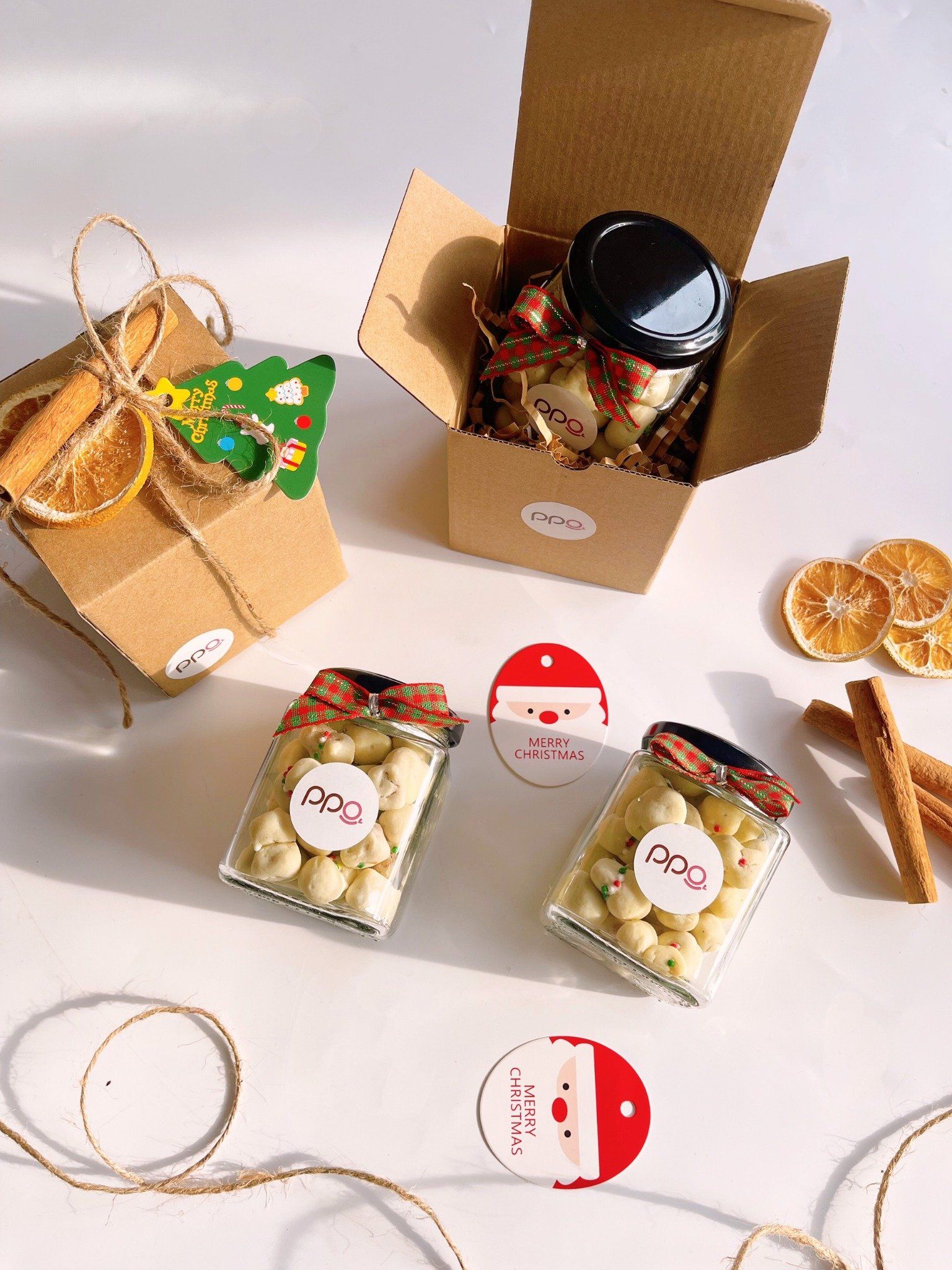 Sweet Holly Jolly Box - Set Quà Tặng Giáng Sinh by PPG CHOCOLATE
