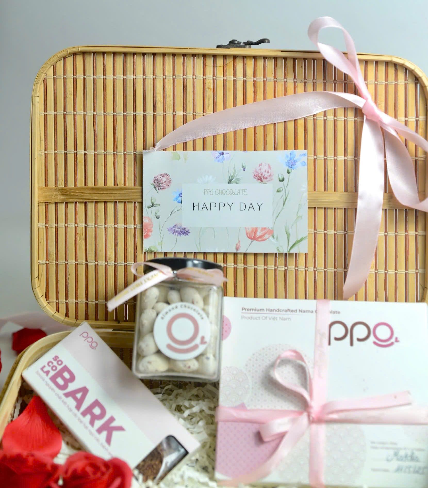 Thương Lắm - Set Quà Tặng Tình Cảm Ngày 8/3 by PPG CHOCOLATE
