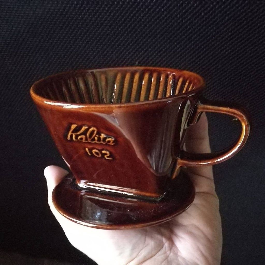 Phễu lọc cà phê bằng sứ Kalita 102 1-2 cups