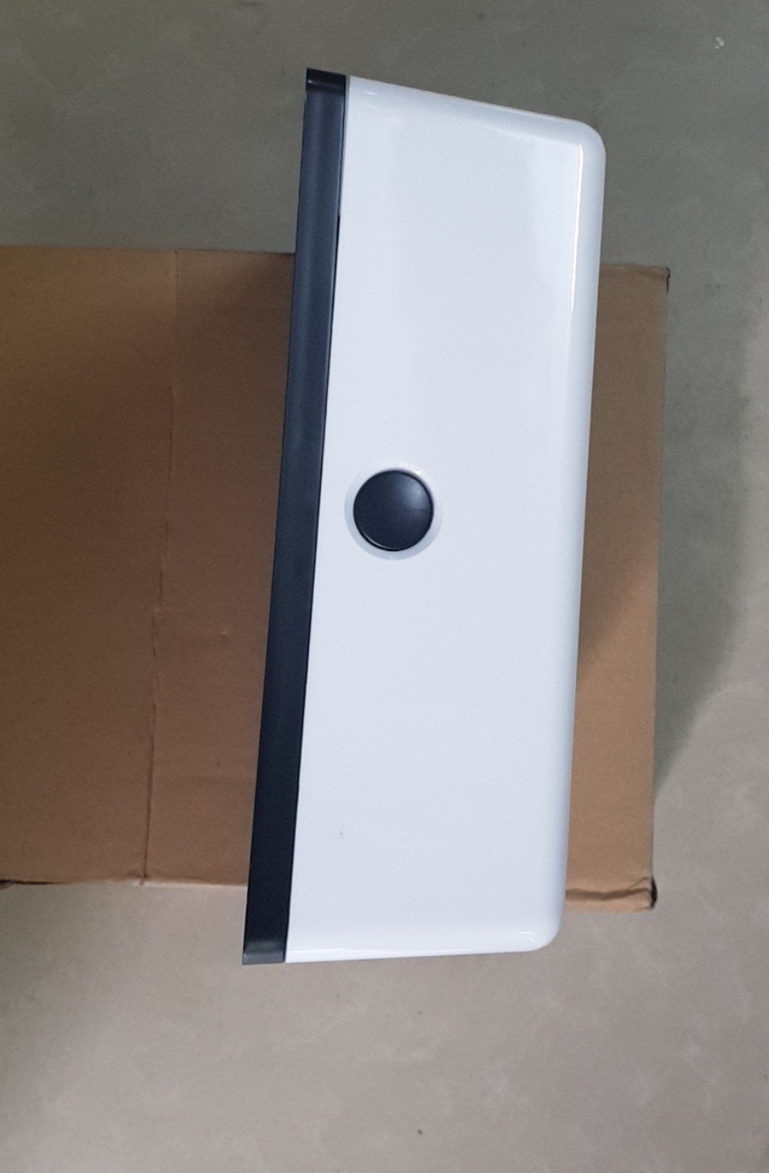 Hộp nhựa gắn tường, dùng trong nhà vệ sinh (06)