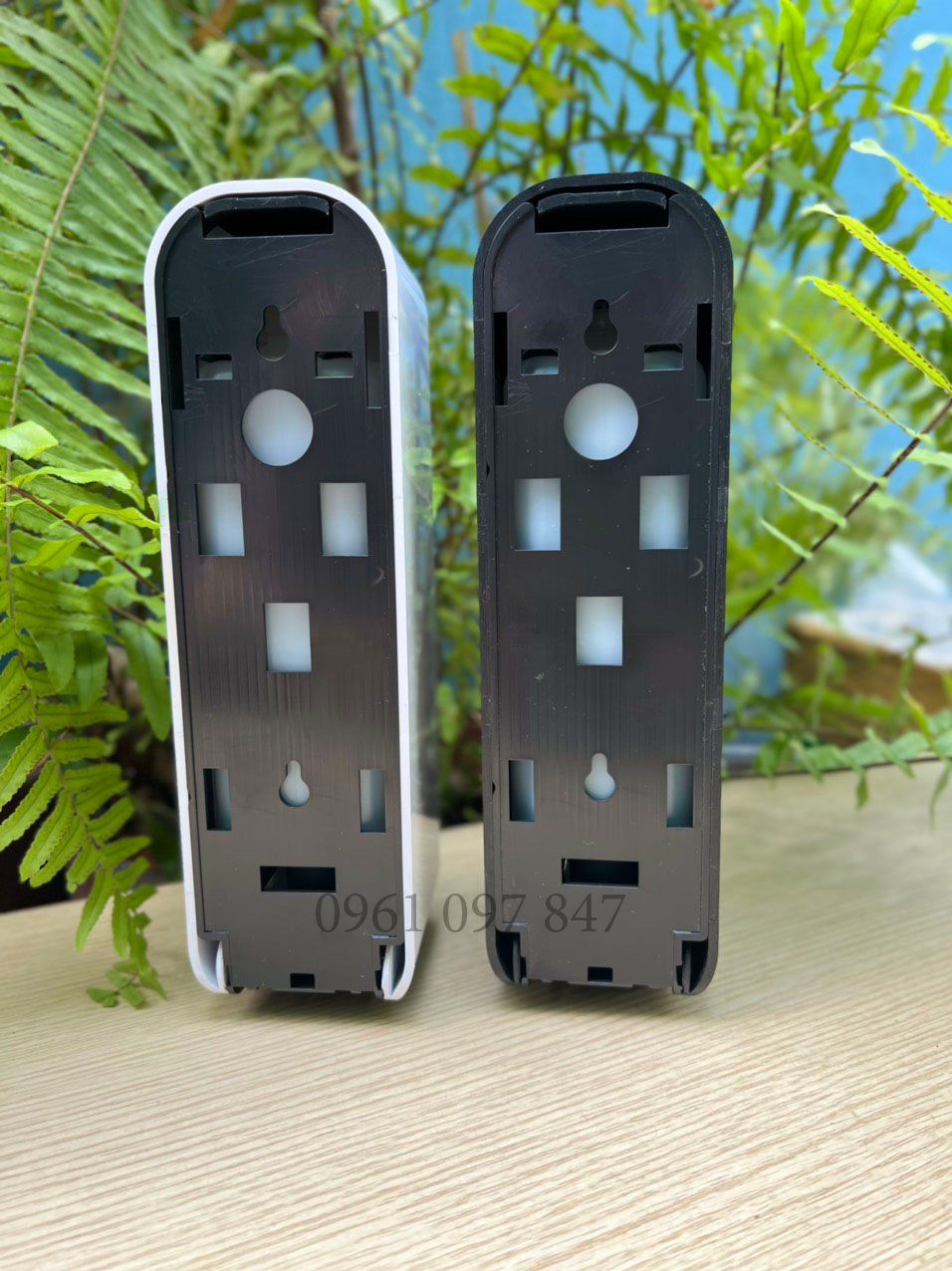 Bình đựng xà phòng nhấn tay XP04
