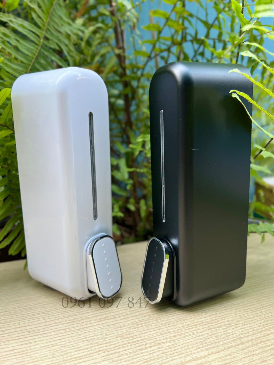 Bình đựng xà phòng nhấn tay XP04