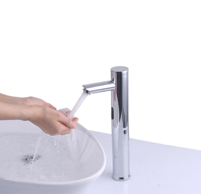 Vòi nước cảm ứng VN08