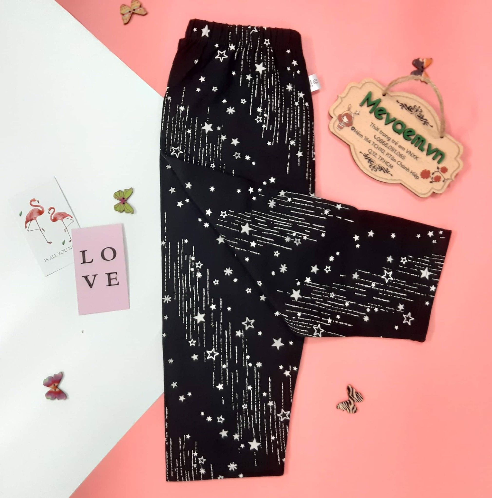 Quần Legging Lửng BG Gap Đen Sao Chấm Bi Dọc