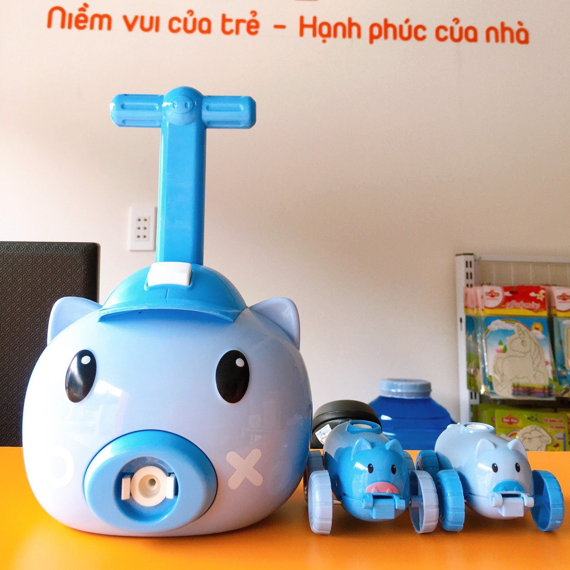 Heo thổi bong bóng