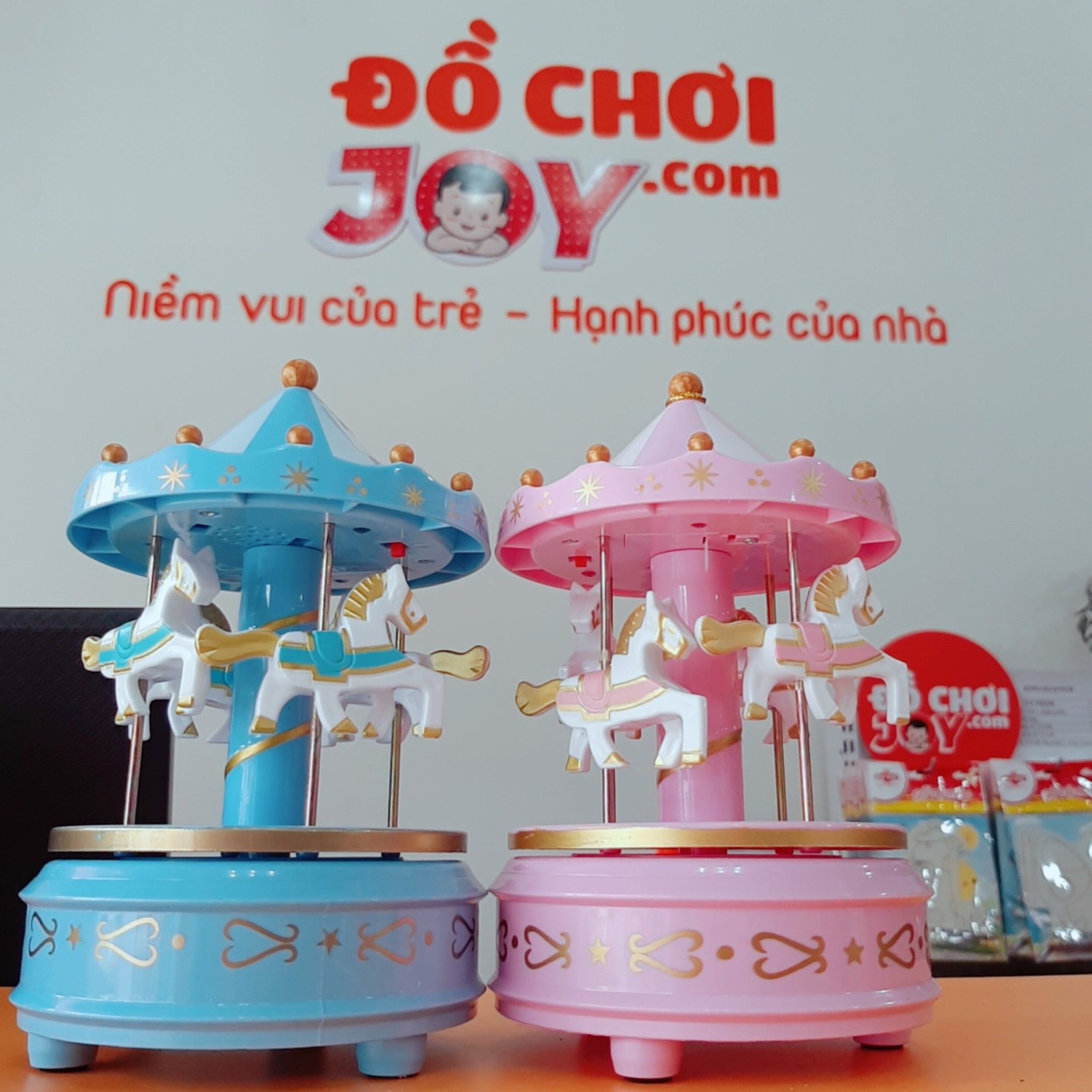 Lồng đèn 4 ngựa xoay