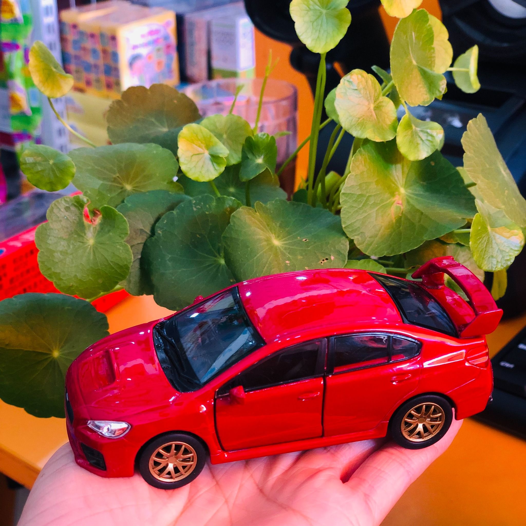 43693F HỘP XE MÔ HÌNH WELLY SUBARU IMPREZA WRX STI MỞ CỬA (ĐỎ)