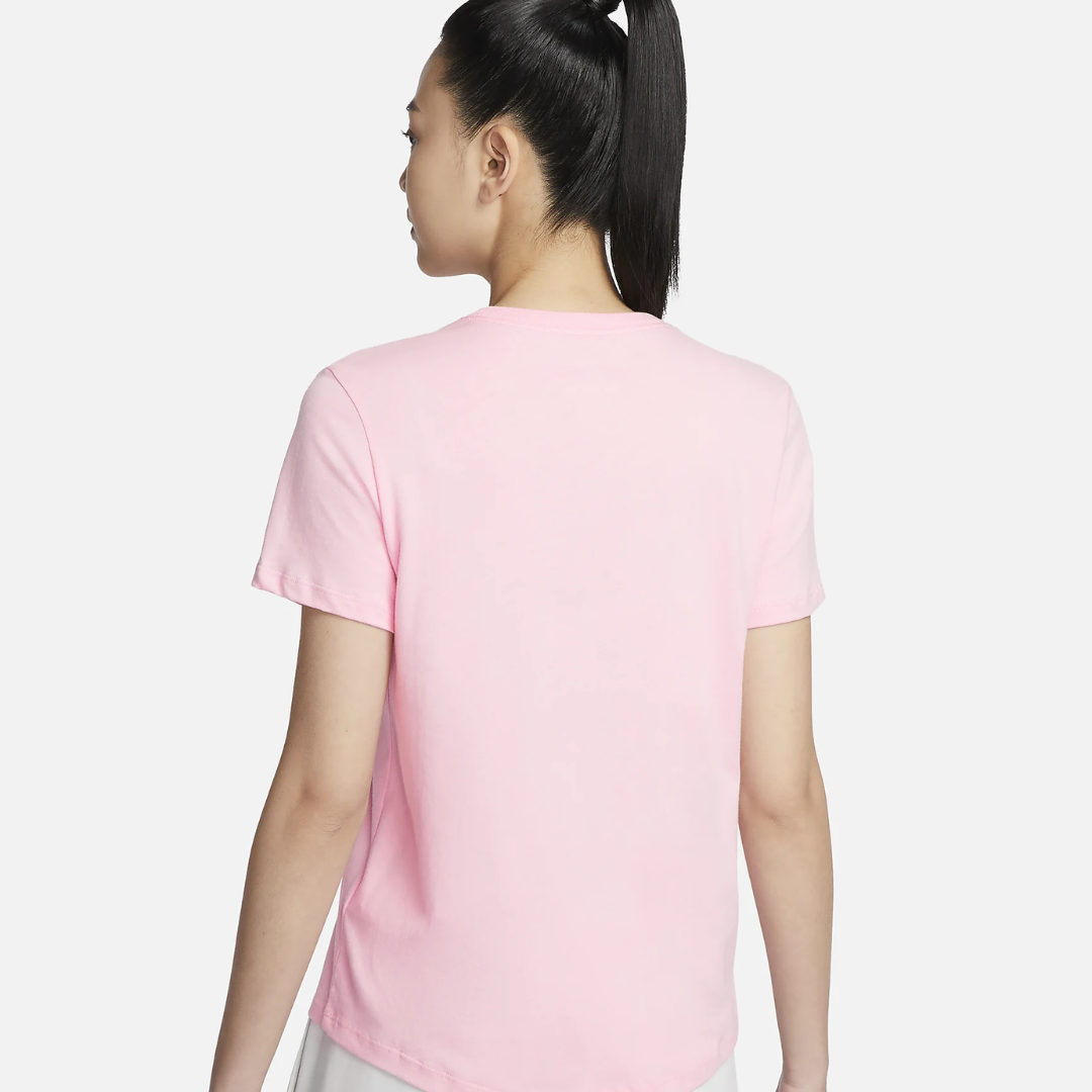 Áo sportswear nike Club Essentials nữ DX7903-692